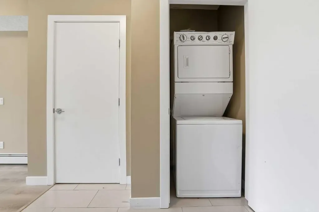 117 19 Avenue NE Calgary AB T2E 1N9