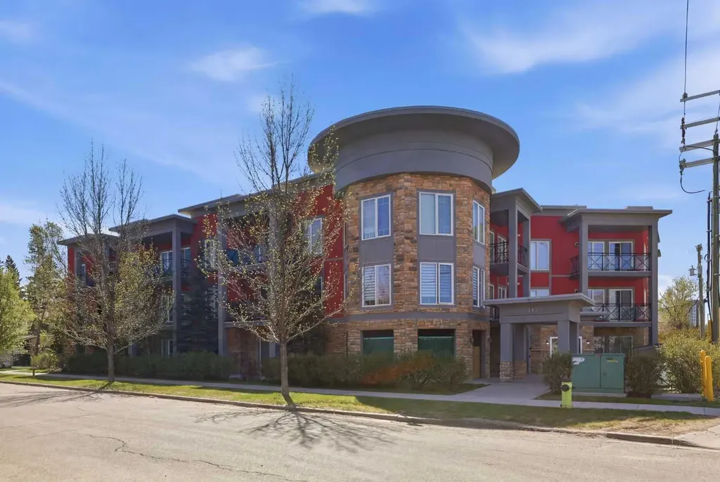 117 19 Avenue NE Calgary AB T2E 1N9