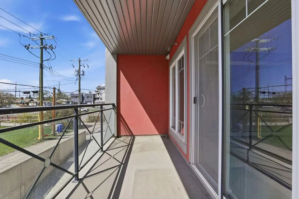 117 19 Avenue NE Calgary AB T2E 1N9
