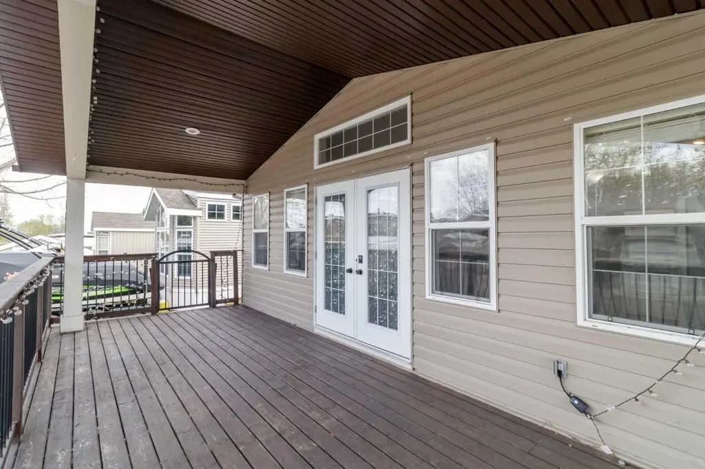 27054 South Pine Lake Road Rural Red Deer County AB T0M1S0
