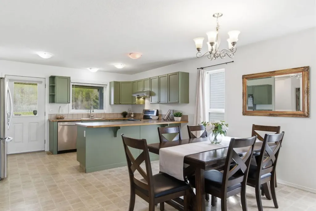 46 Valarosa Drive Didsbury AB T0M0W0