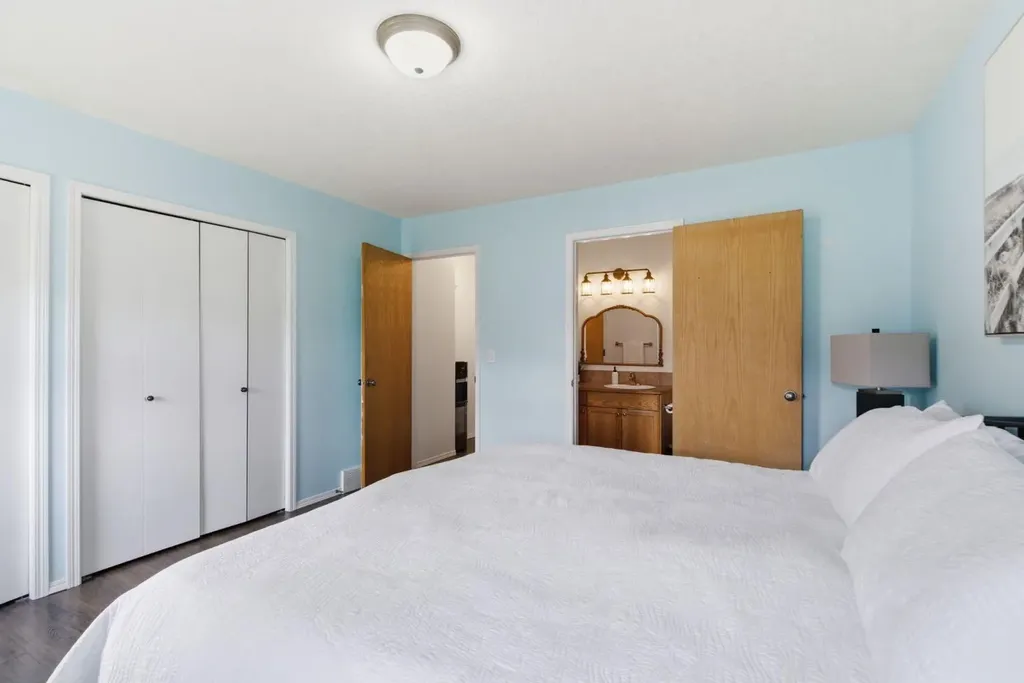 46 Valarosa Drive Didsbury AB T0M0W0