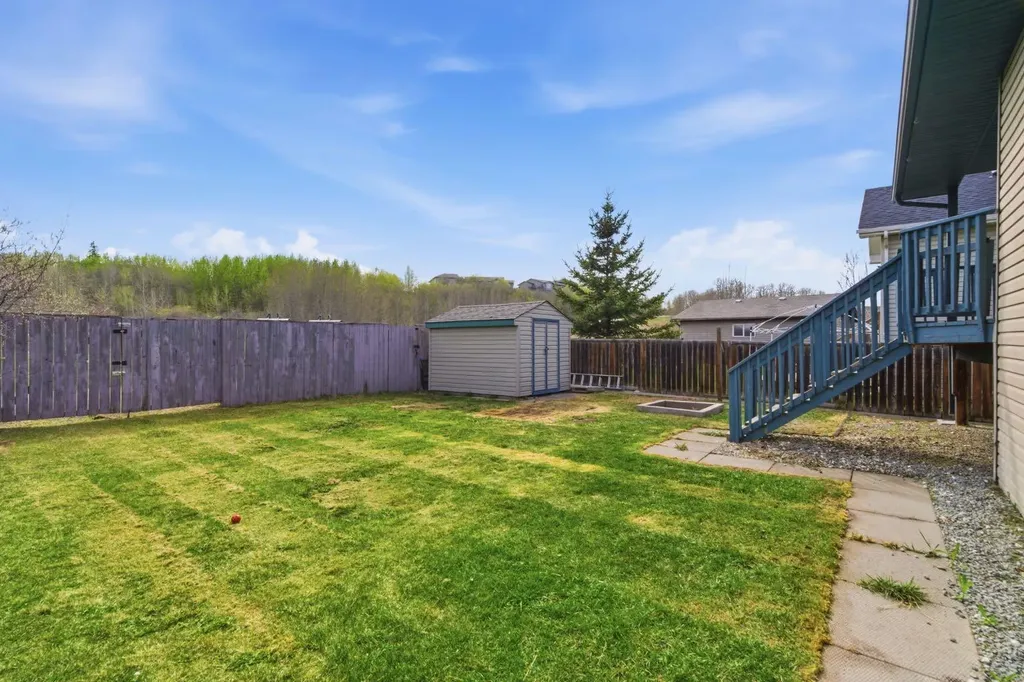 46 Valarosa Drive Didsbury AB T0M0W0