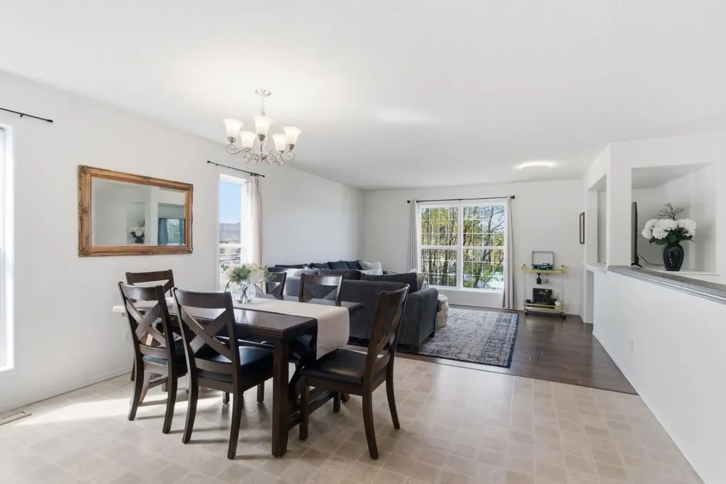 46 Valarosa Drive Didsbury AB T0M0W0