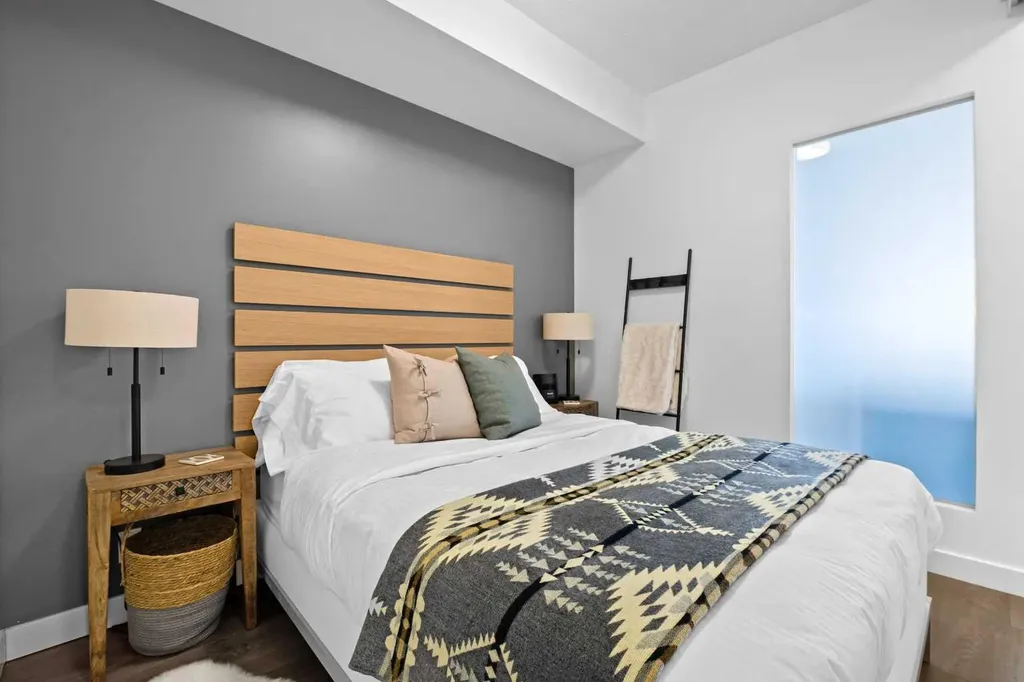 1501 6 Street SW Calgary AB T2R 0Z7