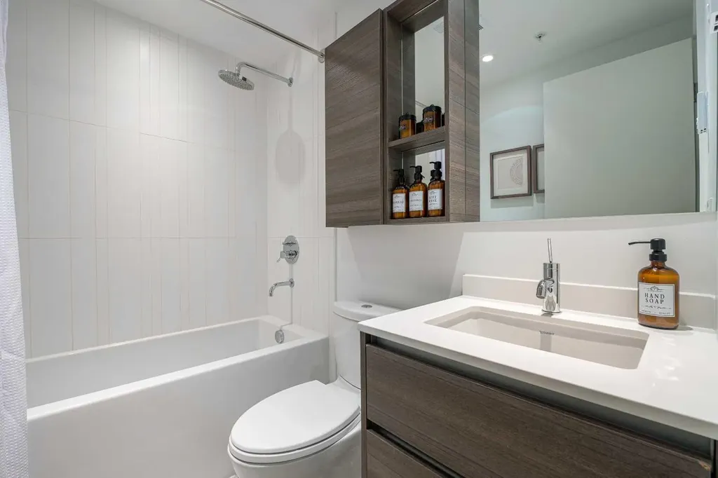 1501 6 Street SW Calgary AB T2R 0Z7