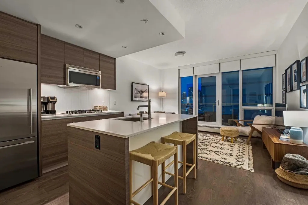 1501 6 Street SW Calgary AB T2R 0Z7