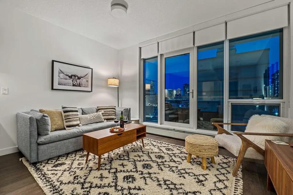 1501 6 Street SW Calgary AB T2R 0Z7