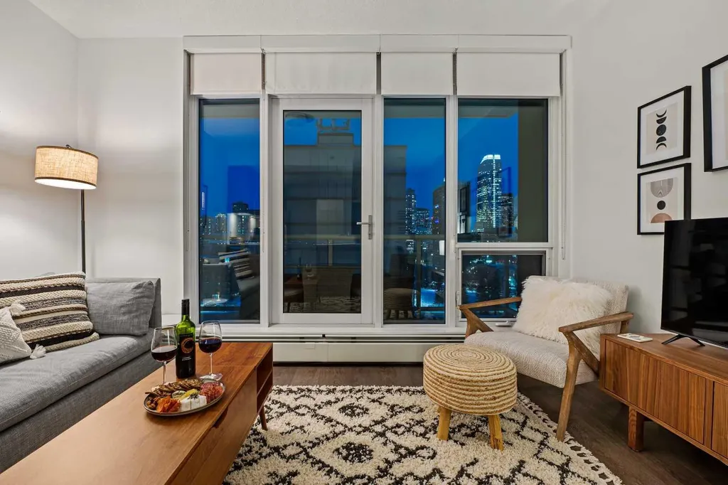 1501 6 Street SW Calgary AB T2R 0Z7