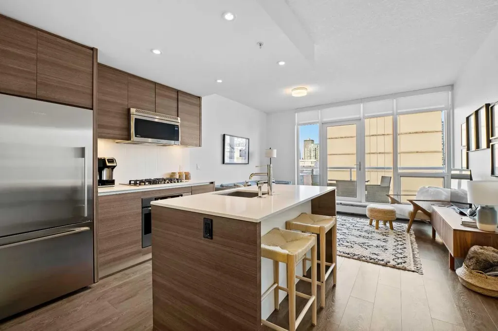 1501 6 Street SW Calgary AB T2R 0Z7
