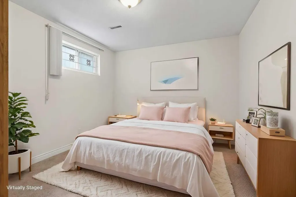2011 6 Avenue NW Calgary AB T2N 0W6