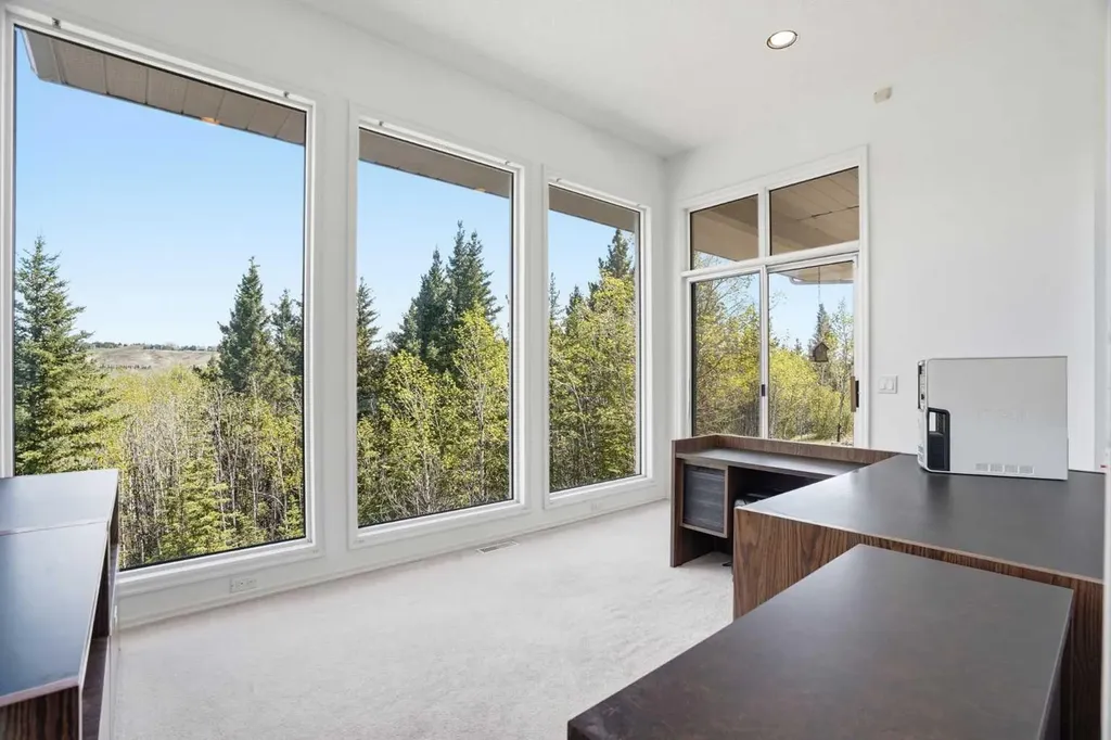 182 Emerald Bay Drive Rural Rocky View County AB T3Z 1E2