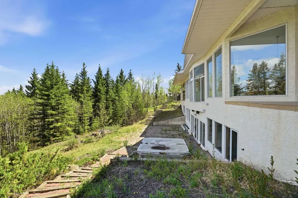 182 Emerald Bay Drive Rural Rocky View County AB T3Z 1E2