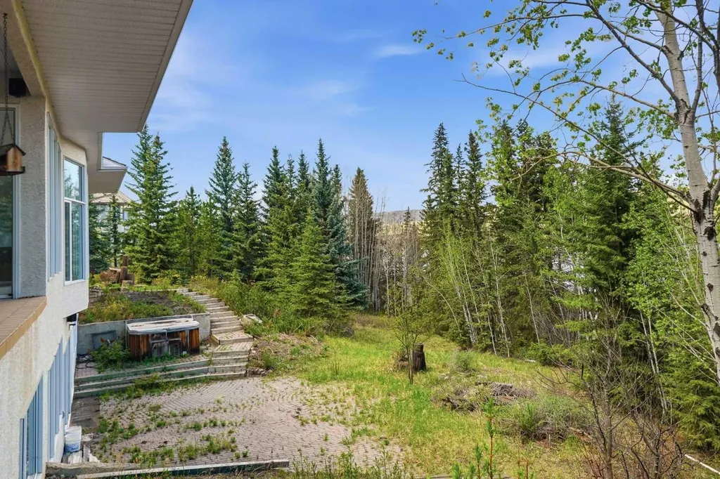 182 Emerald Bay Drive Rural Rocky View County AB T3Z 1E2