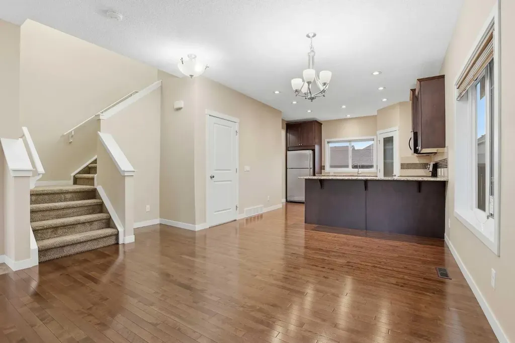 37 Nolanfield Manor NW Calgary AB T3R 0M3