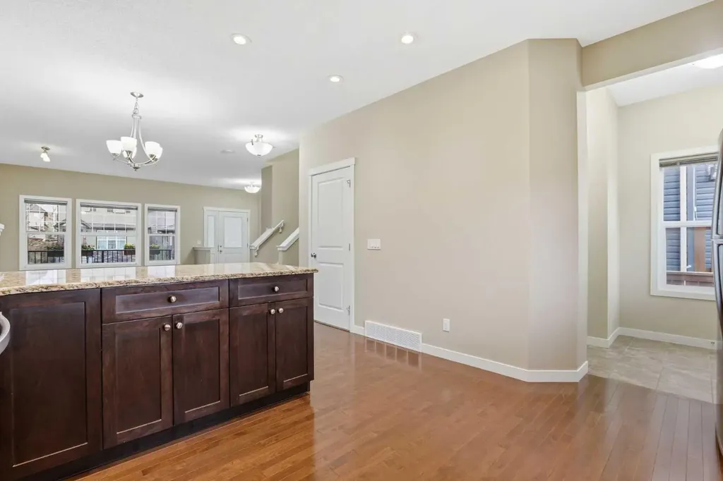 37 Nolanfield Manor NW Calgary AB T3R 0M3