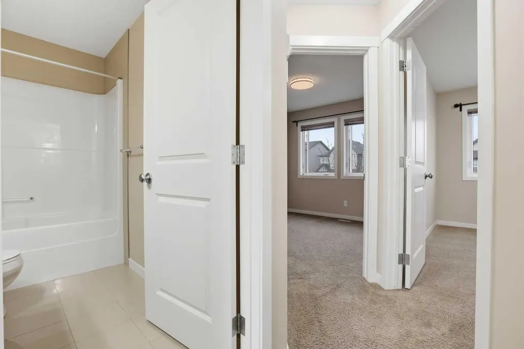 37 Nolanfield Manor NW Calgary AB T3R 0M3