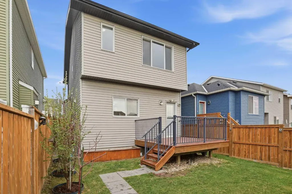 37 Nolanfield Manor NW Calgary AB T3R 0M3