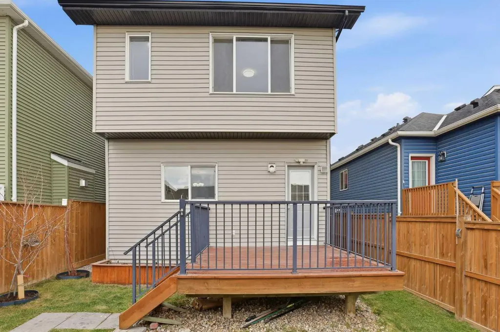 37 Nolanfield Manor NW Calgary AB T3R 0M3