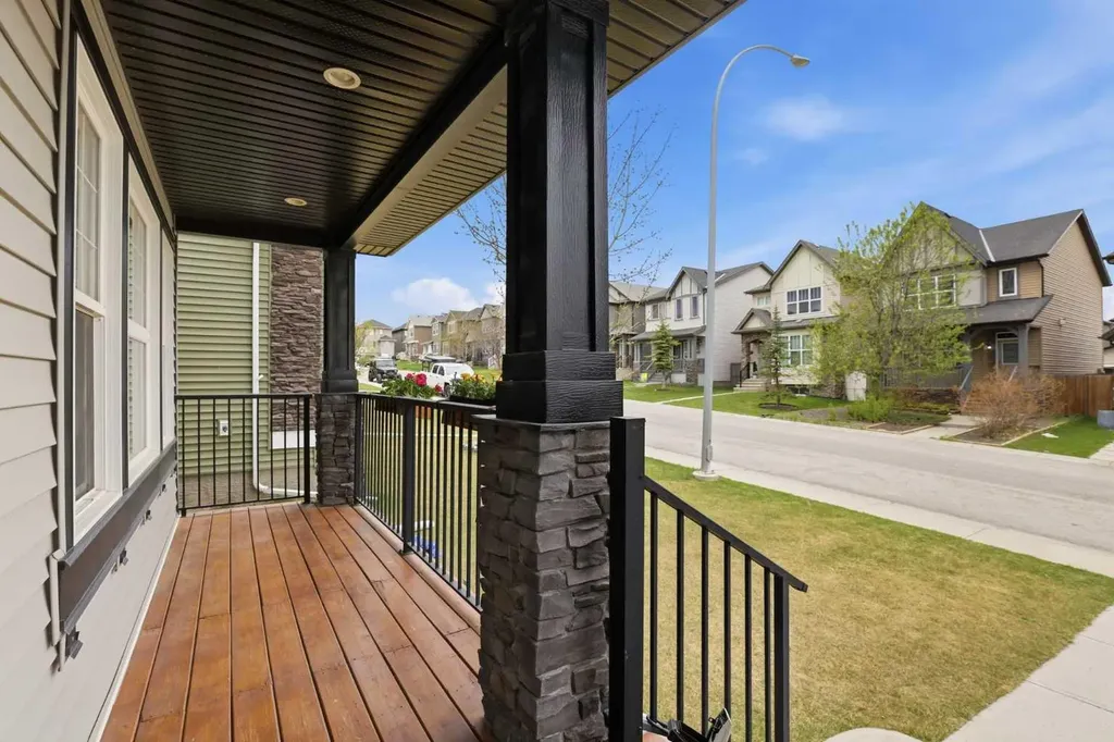 37 Nolanfield Manor NW Calgary AB T3R 0M3