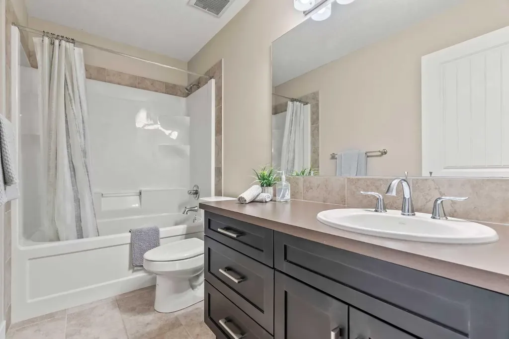 2306 Bayside Circle SW Airdrie AB T4B 0V4