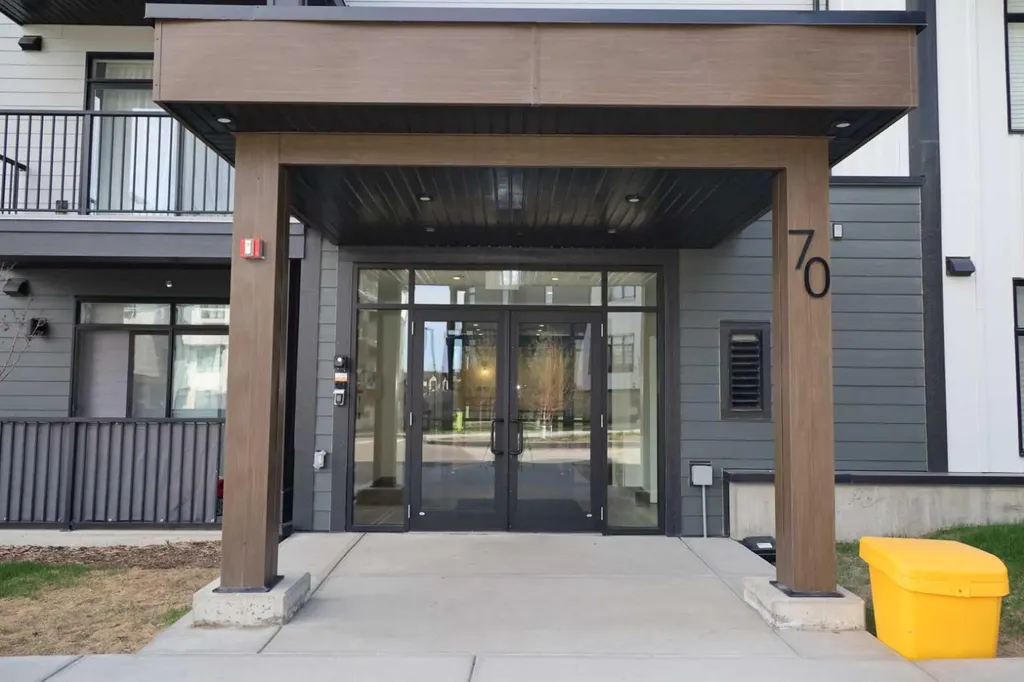 70 Sage Hill Walk NW Calgary AB T3R 2H6