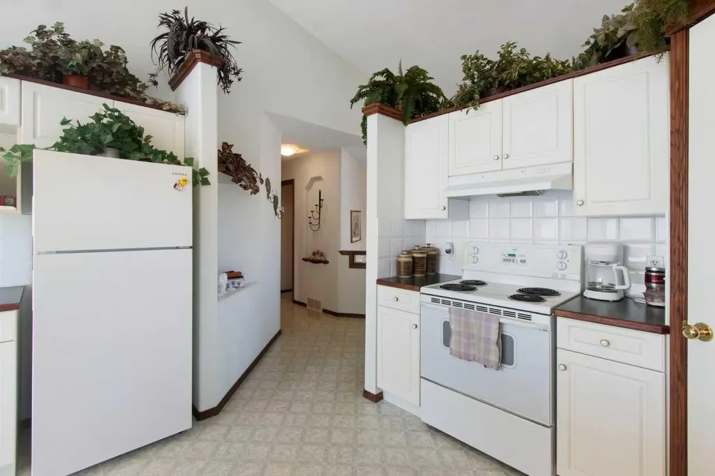 2 Madison Court Strathmore AB T1P 1M5