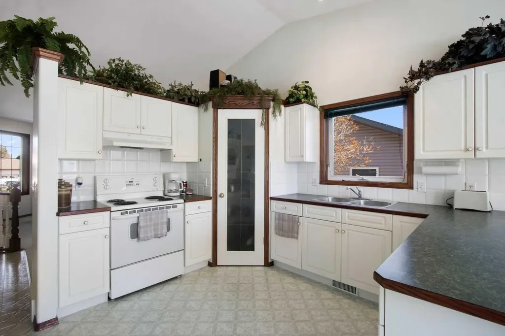 2 Madison Court Strathmore AB T1P 1M5