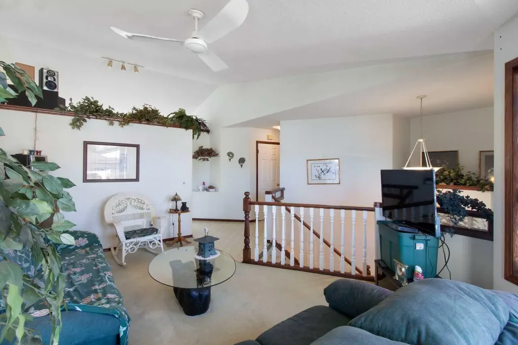 2 Madison Court Strathmore AB T1P 1M5