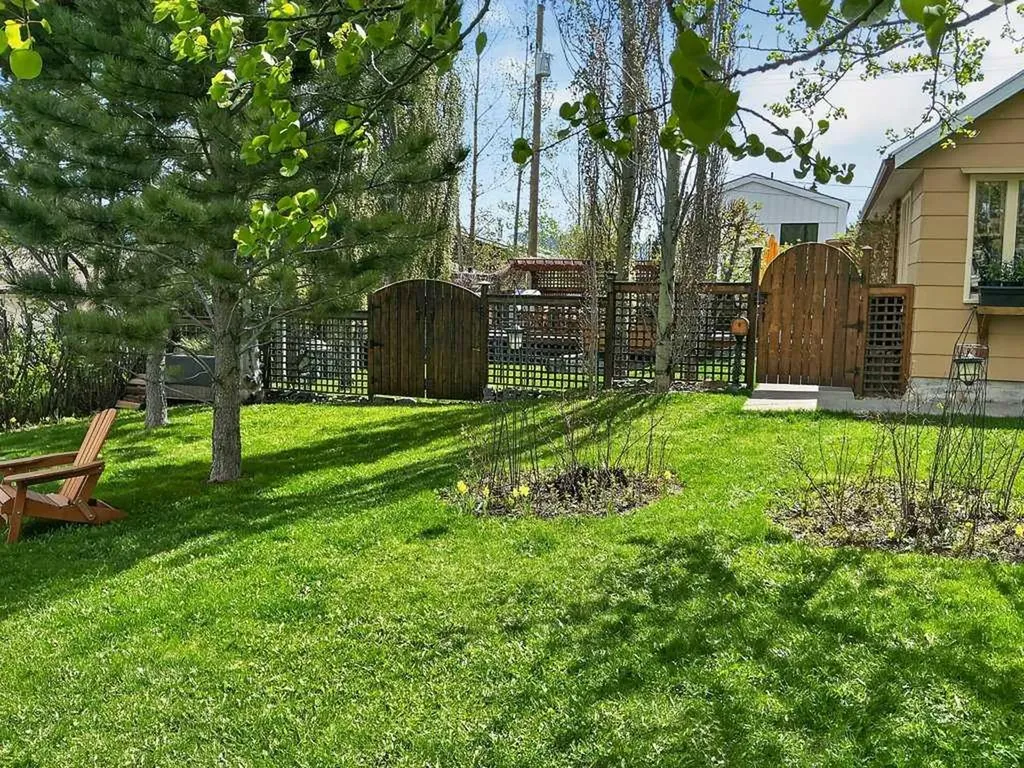 2209 210 N Bellevue AB T0K0C0