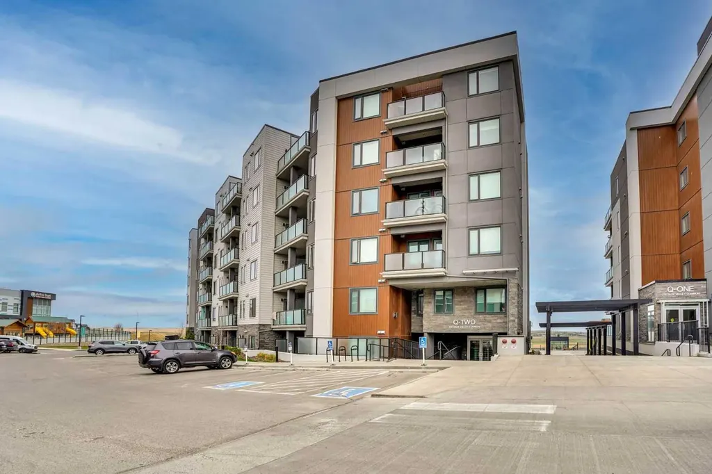 238 Sage Valley Common NW Calgary AB T3K 1X9