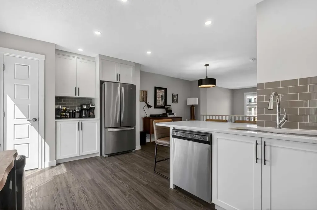 241 Auburn Meadows Drive SE Calgary AB T3M 2S1