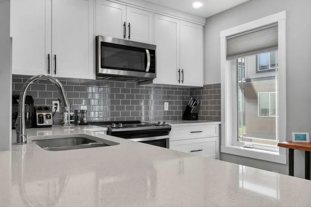 241 Auburn Meadows Drive SE Calgary AB T3M 2S1