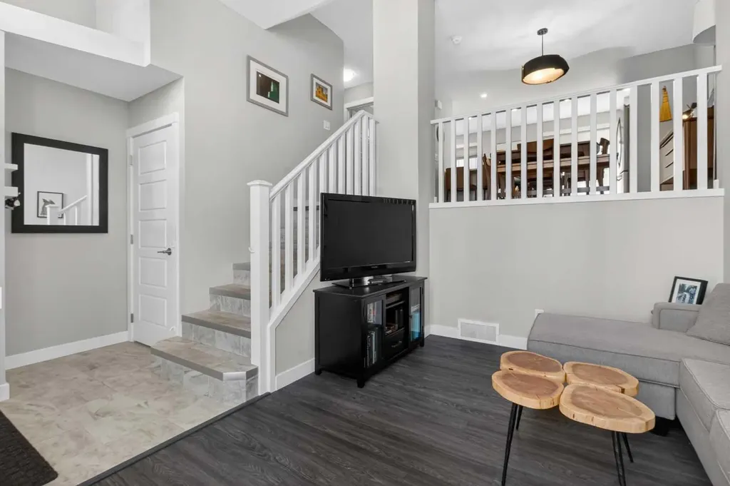 241 Auburn Meadows Drive SE Calgary AB T3M 2S1
