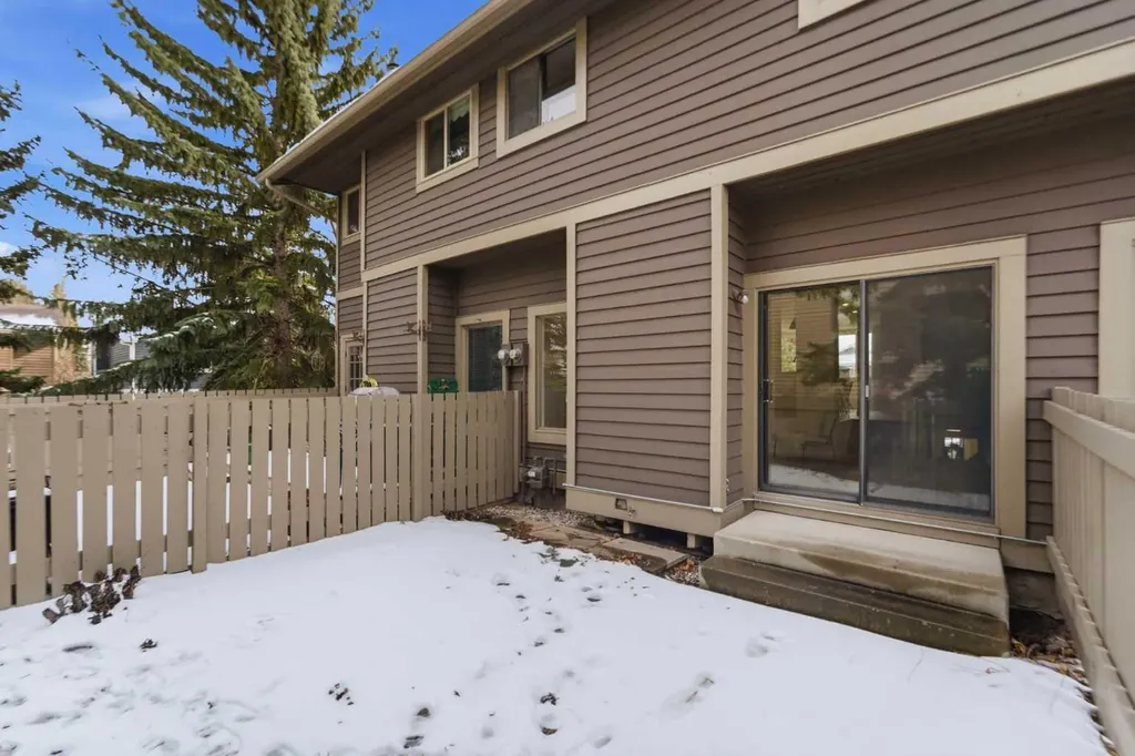 99 Midpark Gardens SE Calgary AB T2X1L5