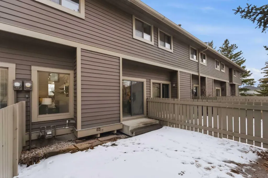 99 Midpark Gardens SE Calgary AB T2X1L5