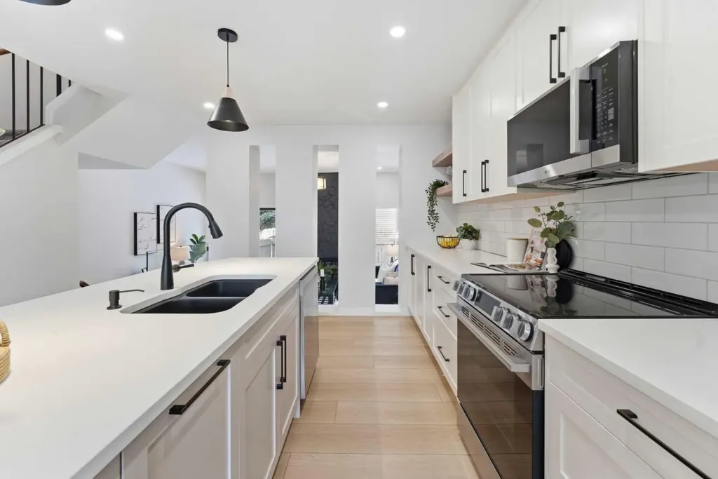 99 Midpark Gardens SE Calgary AB T2X1L5
