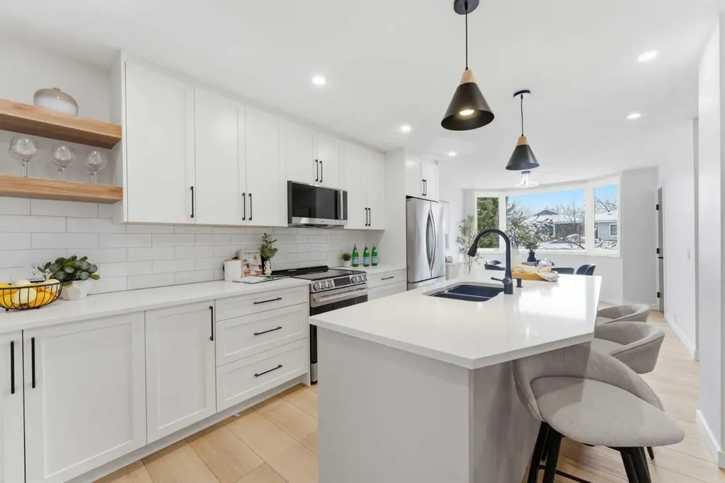 99 Midpark Gardens SE Calgary AB T2X1L5