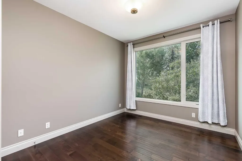 30 Meadow Pointe Drive Heritage Pointe AB T1S 3M8