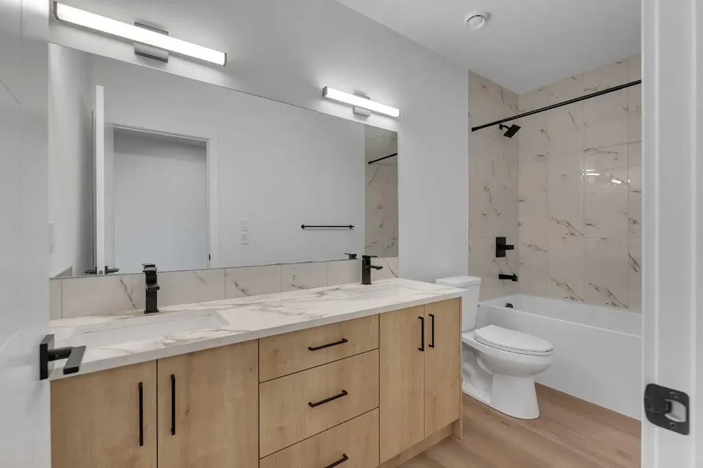 194 Muirfield Boulevard Lyalta AB T0J 1Y1