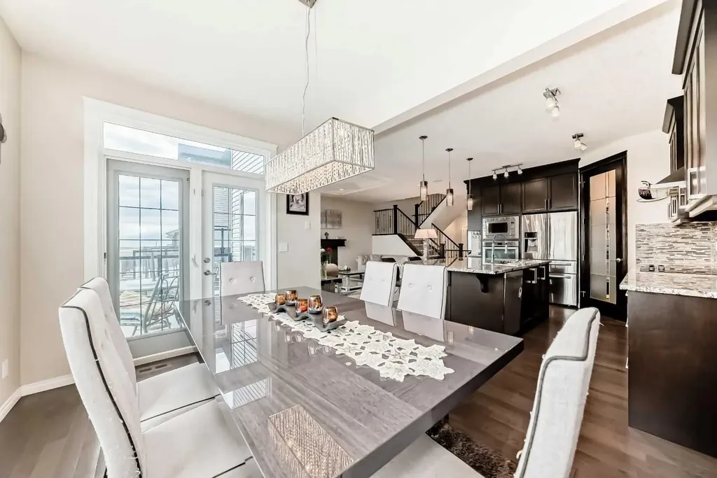 91 Nolanfield Crescent NW Calgary AB T3R 0L6