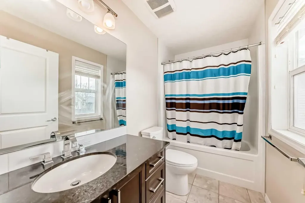91 Nolanfield Crescent NW Calgary AB T3R 0L6