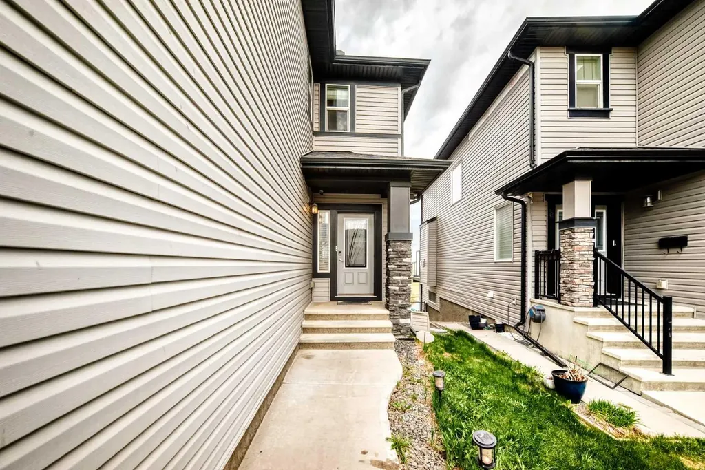 91 Nolanfield Crescent NW Calgary AB T3R 0L6