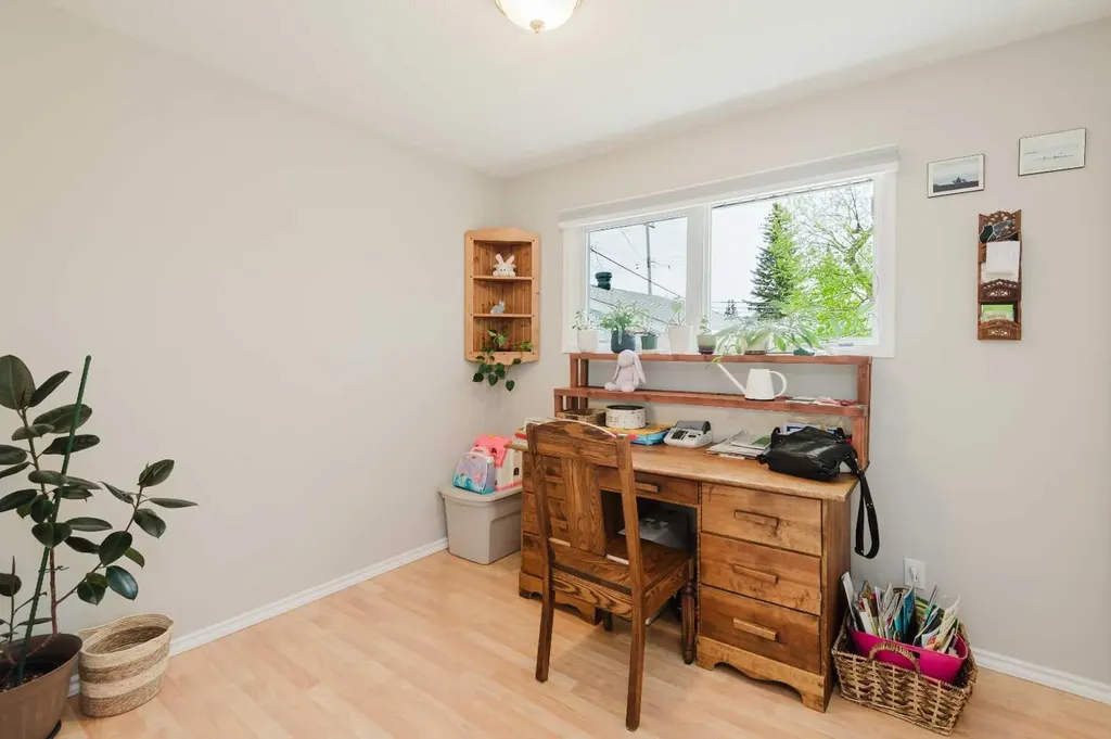 10253 112 Avenue Grande Prairie AB T8V 1V9