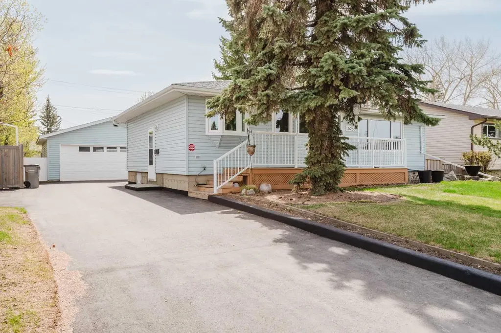 10253 112 Avenue Grande Prairie AB T8V 1V9