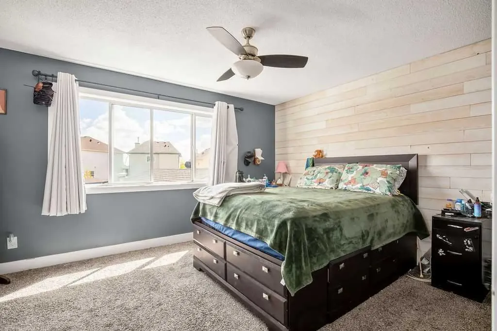 130 Taravista Court NE Calgary AB T3J 4K1