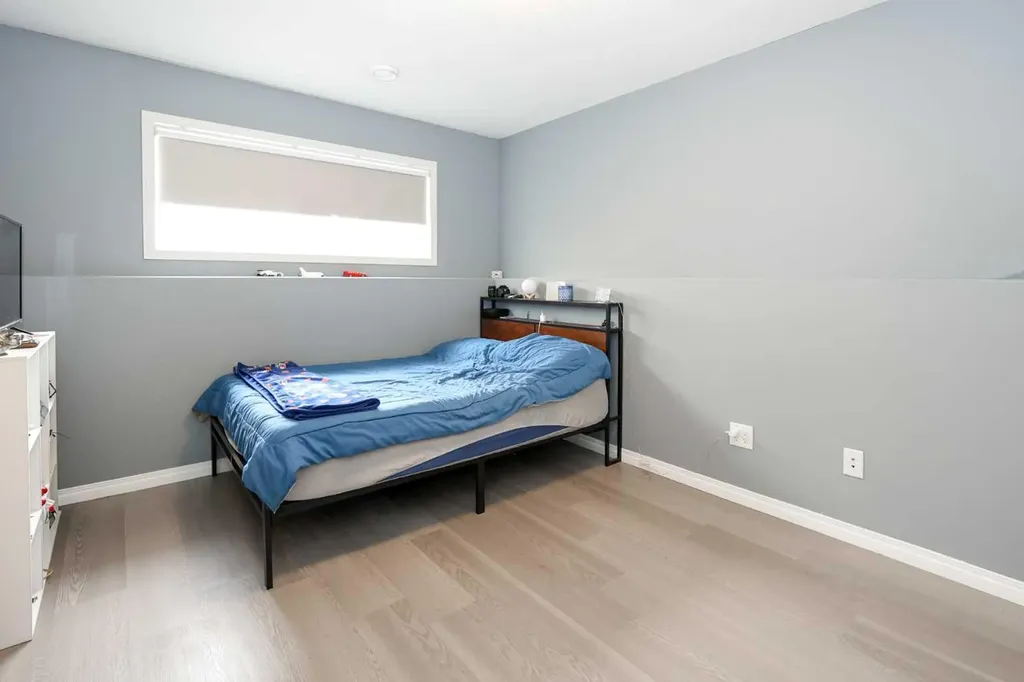 26 Jenner Crescent Red Deer AB T4P 0B2