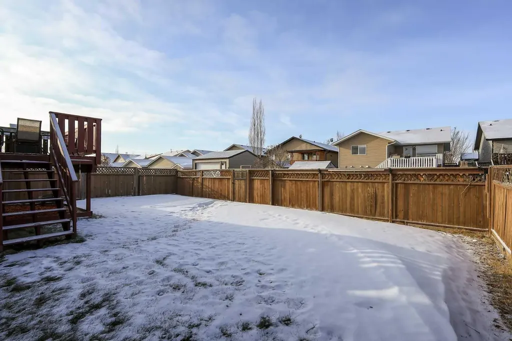 26 Jenner Crescent Red Deer AB T4P 0B2
