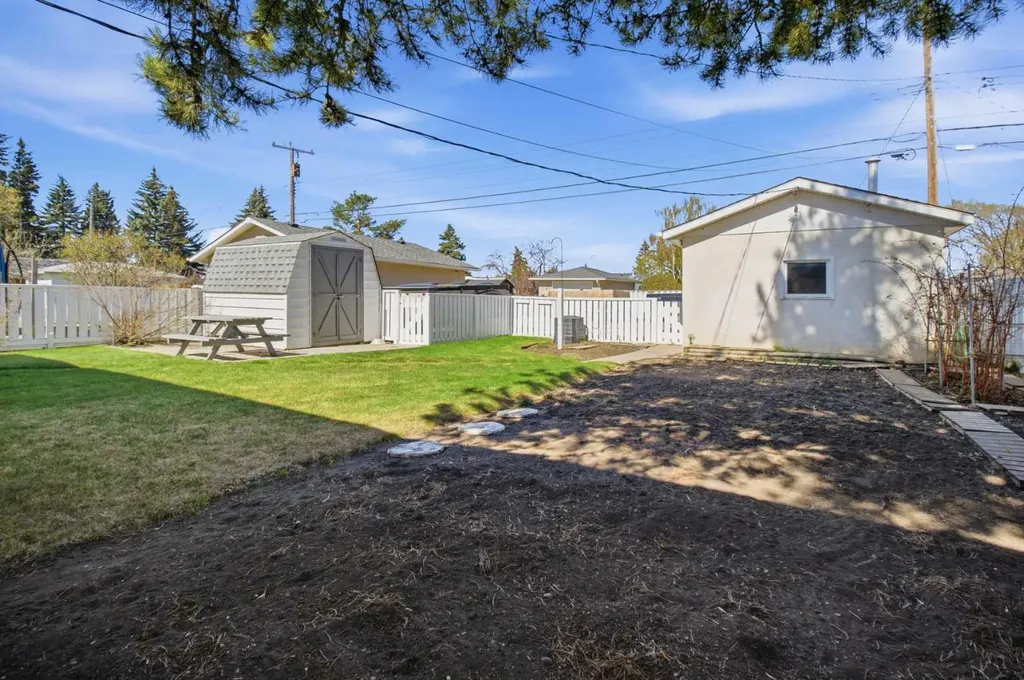 120 Glenpatrick Drive SW Calgary AB T3E 4L6