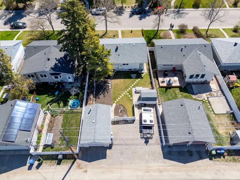 120 Glenpatrick Drive SW Calgary AB T3E 4L6